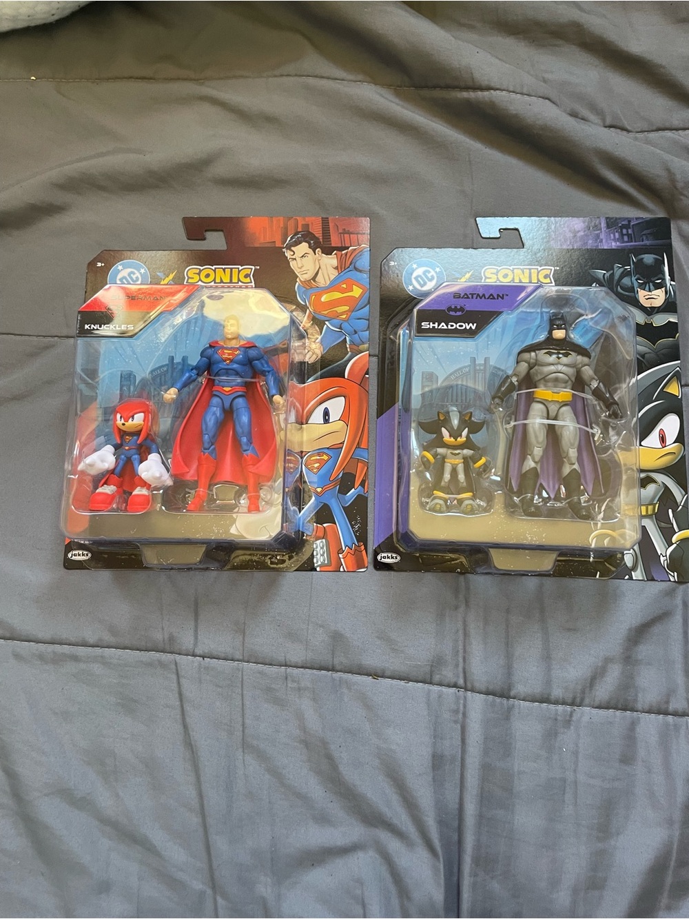 Action Figure 2-Pack — Superman & Batman with Knuckles & Shadow (Red, Gray)